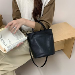 MBH Vegetable-Tanned Top-Grain Leather Handmade Bucket Bag Crossbody Handbag with Strap
