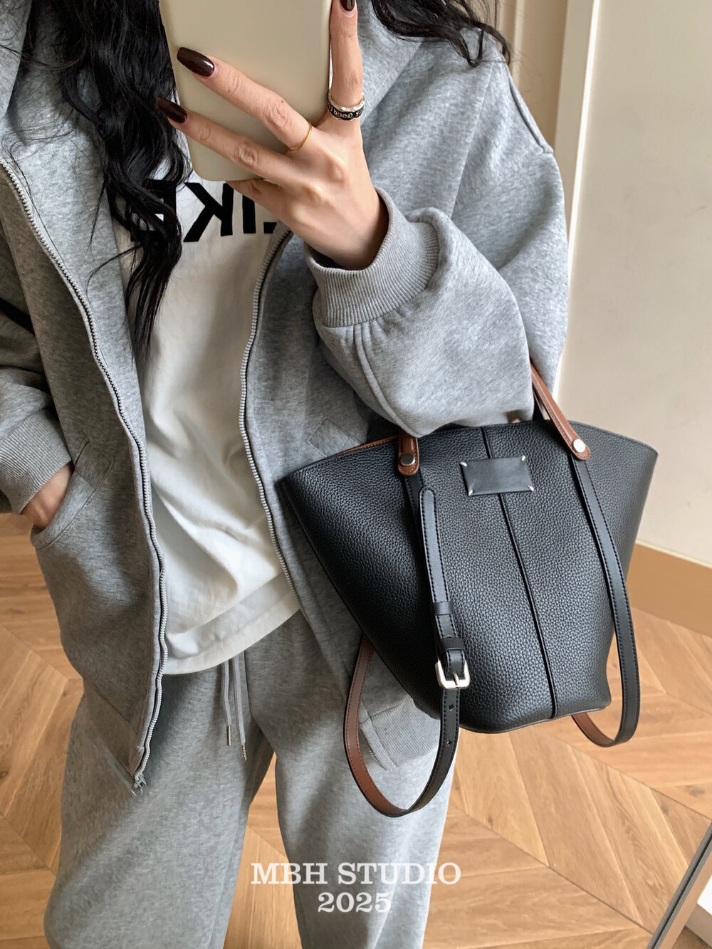 MBH Top Grain Litchi Pattern Leather Bucket Bag Tote Handbag Shoulder Bag with Storage Pouch - Image 3