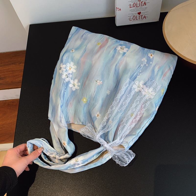 Chinese Style Embroidered Ink Painting Tote Bag for Women - Image 4